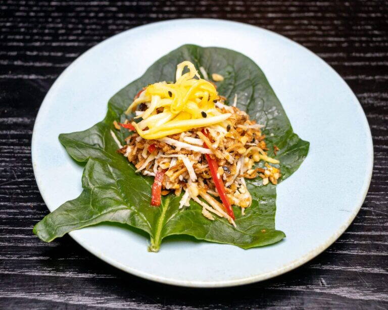 Spinach leaf