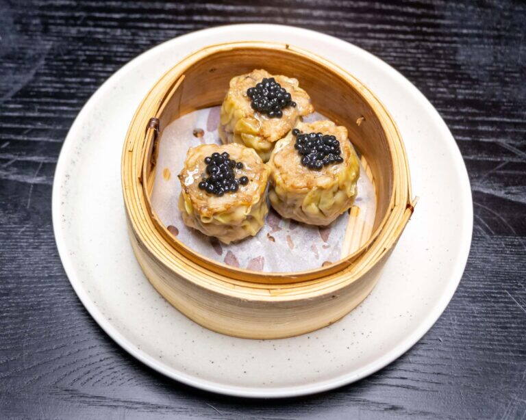 Caviar siu mai